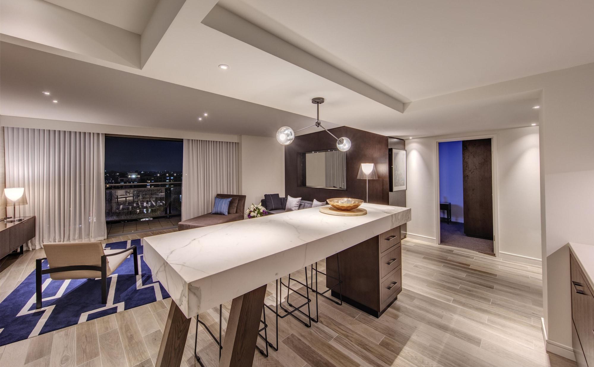 Готель Star Grand та Residences Sydney